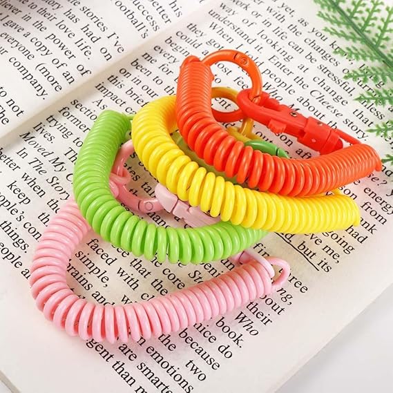 Pokinge 7pcs Coil Springs Keychain Spiral Retractable Spring Coil Keychain, Anti-lost Lobster Clasp Rope Safety Key Ring with Metal Lobster Clasp